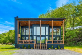 Modern Mountain Retreat